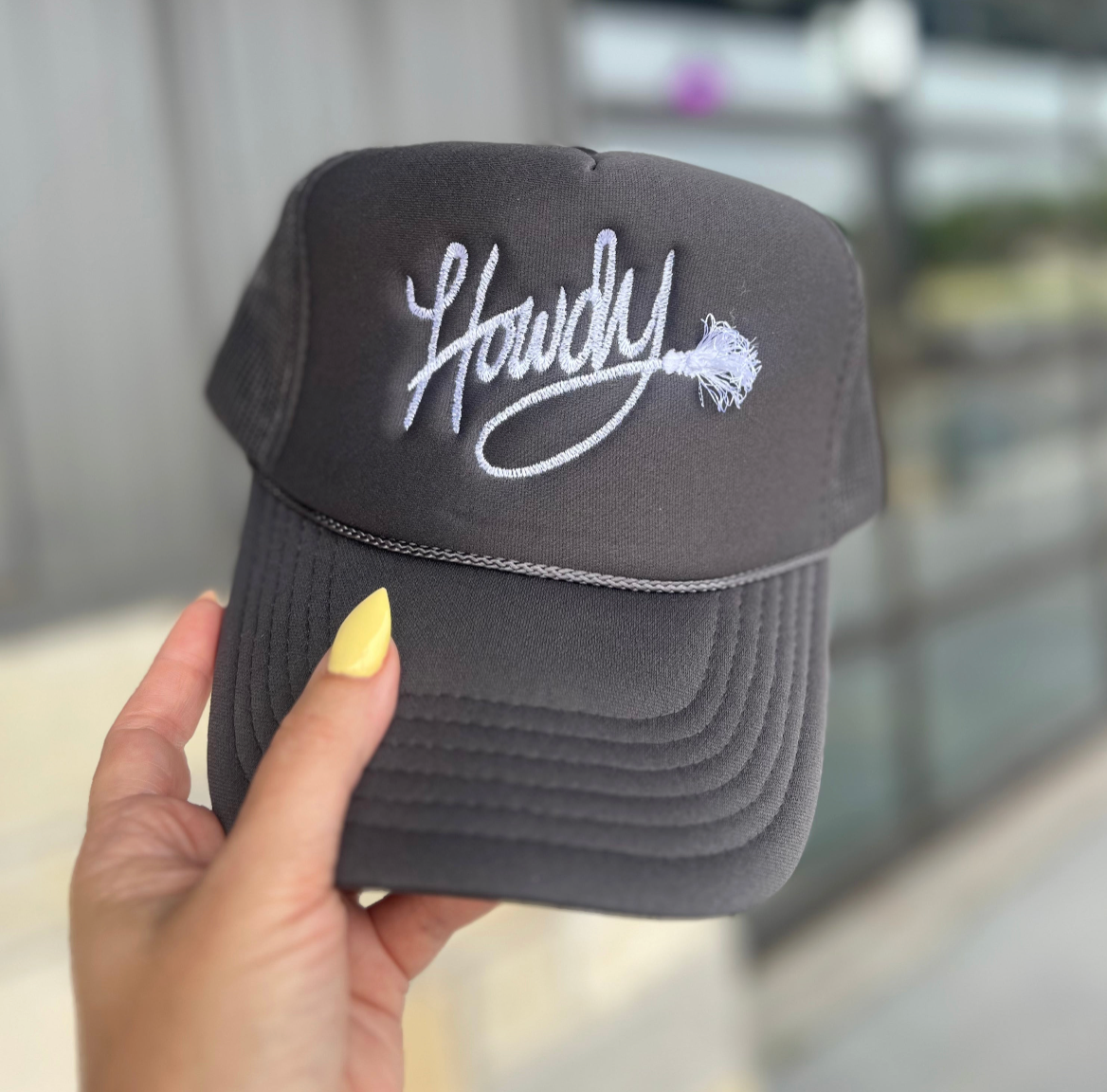 HOWDY FRINGE ROPE FOAM TRUCKER