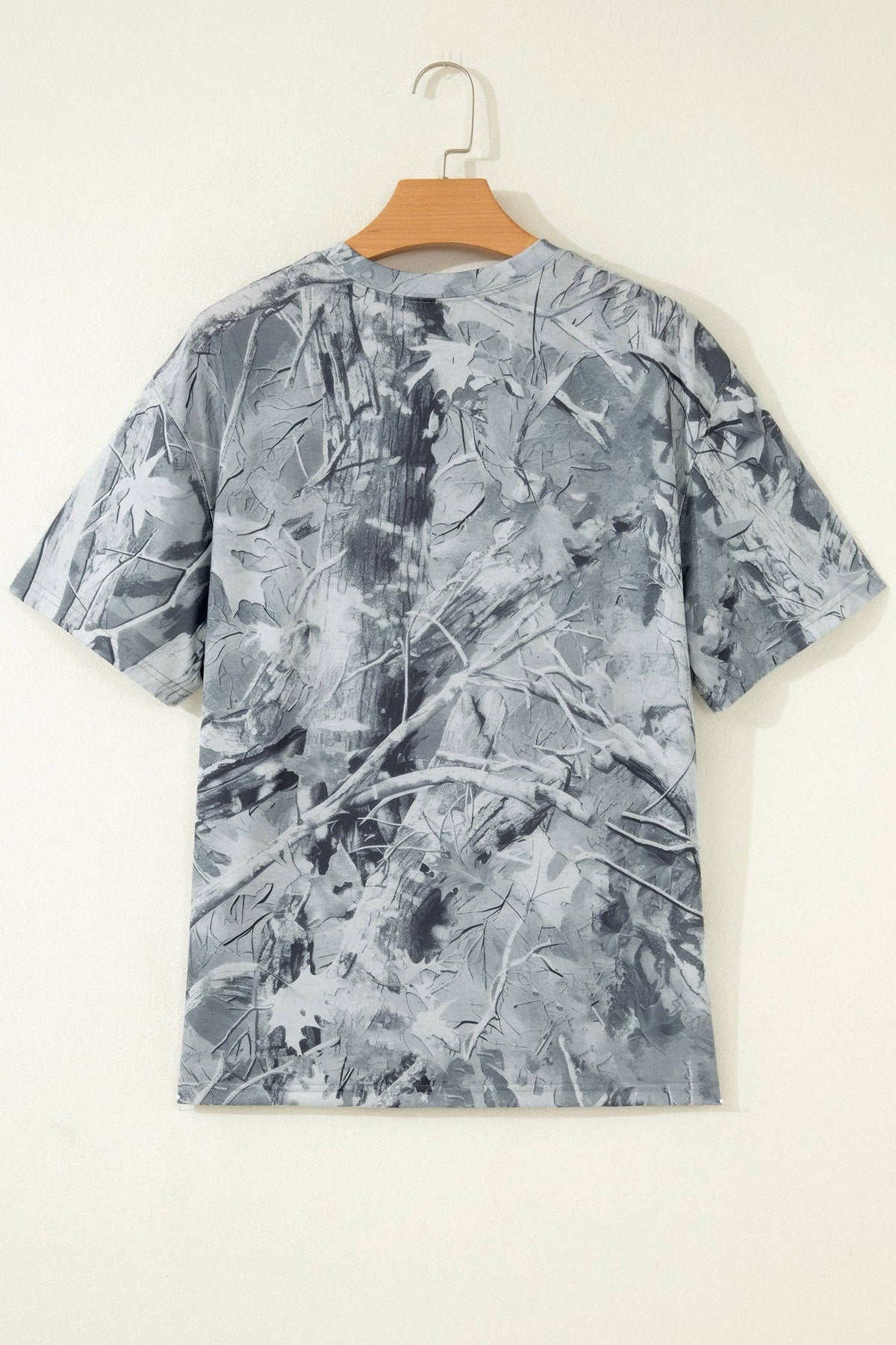 LOVE LIKE JESUS CAMO TEE